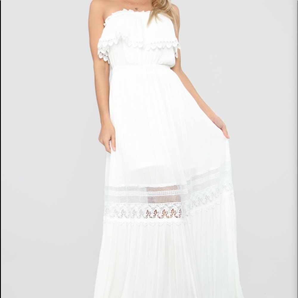 NWT fashion nova maxi dress
